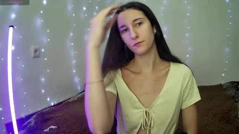 LittleAhWitch online show from December 2, 2025, 9:58 am