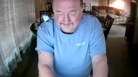 Snapshot of littled83057 chatting on January 11, 2025, 12:12 am Littled83057 online show from January 11, 2025, 12:12 am