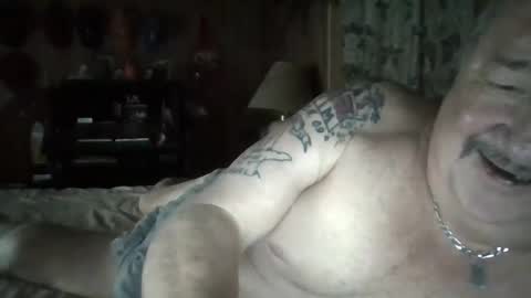 Snapshot of littled83057 chatting on October 8, 2025, 3:09 pm Littled83057 online show from October 8, 2025, 3:09 pm