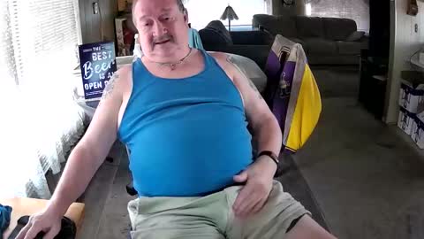 Littled83057 online show from November 10, 2025, 7:46 pm