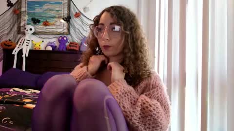 littledeathtrap online show from October 19, 2025, 8:31 pm