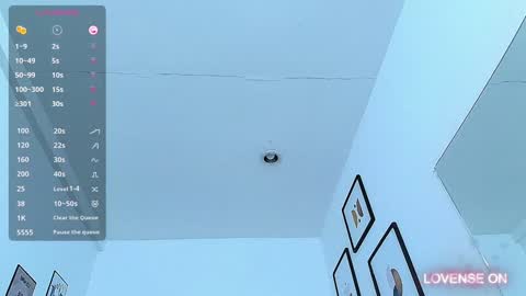 Snapshot of littlee_emilyy_ chatting on December 15, 2024, 6:48 pm Emily  online show from December 15, 2024, 6:48 pm