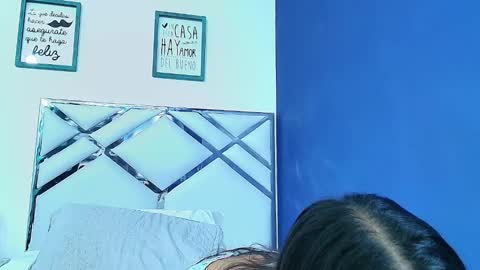 Snapshot of littlee_emilyy_ chatting on February 14, 2025, 9:03 am Emily  online show from February 14, 2025, 9:03 am