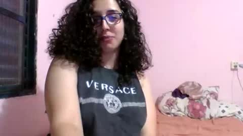 Snapshot of littlehotbr chatting on November 16, 2025, 3:45 am littlehotbr online show from November 16, 2025, 3:45 am