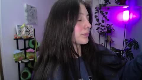 Laksmi online show from October 22, 2025, 9:25 pm