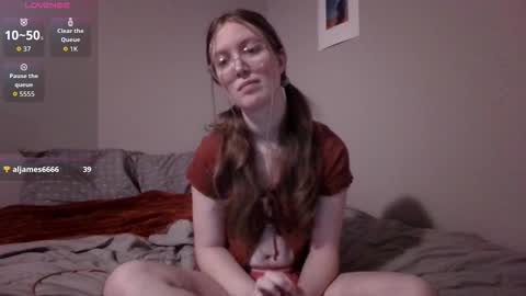 Snapshot of littlemissmissy234 chatting on December 20, 2025, 4:41 am Missy 3 online show from December 20, 2025, 4:41 am