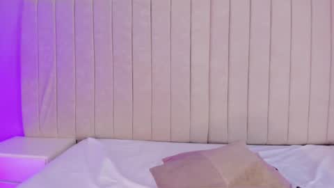 Snapshot of littleoliviia_ chatting on February 12, 2025, 6:51 pm im olivia IG littleolivia01 online show from February 12, 2025, 6:51 pm