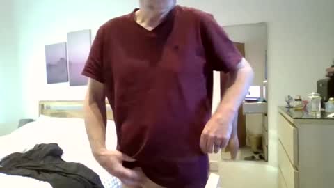 Littlepenis online show from November 10, 2025, 9:52 am