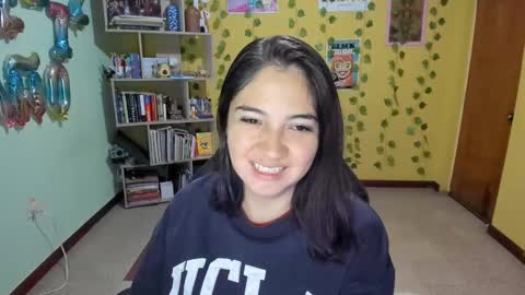 Snapshot of littleprety6969 chatting on March 2, 2025, 11:31 pm Mia Wednesday to Sunday 730 am to 1030 am Colombian Hour D online show from March 2, 2025, 11:31 pm