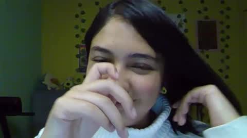 Mia  Wednesday to Sunday 730 am to 1030 am Colombian Hour D online show from November 9, 2025, 5:17 am