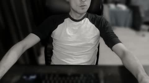 littleprince87 online show from October 27, 2025, 5:50 pm