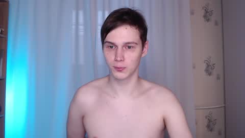 Snapshot of littlesadcabbage chatting on January 22, 2025, 12:38 pm Sonnenschein online show from January 22, 2025, 12:38 pm