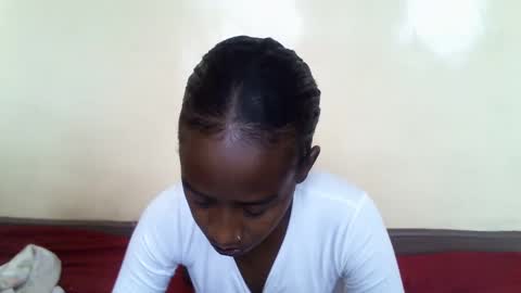 littlesandie online show from December 31, 2024, 5:55 am