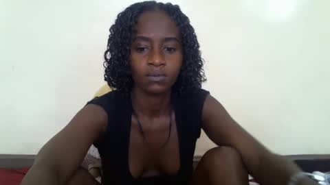 littlesandie online show from January 6, 2025, 12:35 pm