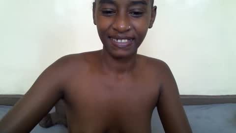 littlesandie online show from January 10, 2025, 5:15 am