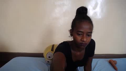 littlesandie online show from February 6, 2025, 8:50 am