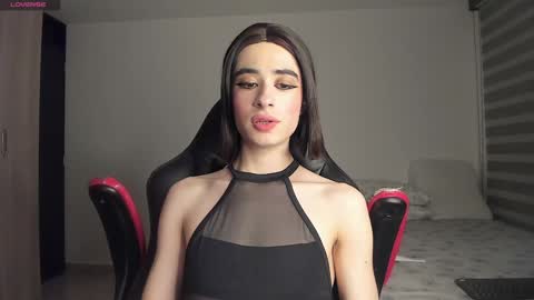 Sofi online show from December 4, 2024, 1:25 am