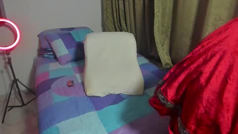 Sofi online show from September 15, 2025, 2:00 am