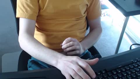 Snapshot of littlesmalldick2 chatting on October 12, 2025, 5:50 am littlesmalldick2 online show from October 12, 2025, 5:50 am