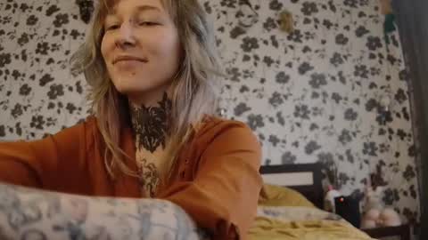 Niki  free tg channel with some photos gifs and info about streams  online show from October 14, 2025, 8:59 am