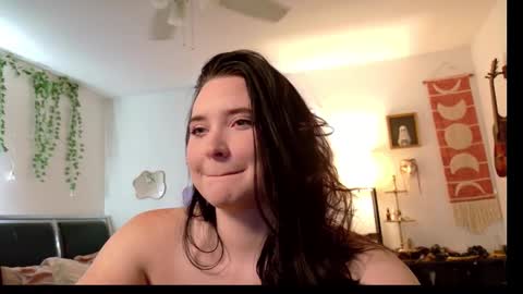 Eliza online show from October 22, 2025, 12:49 pm