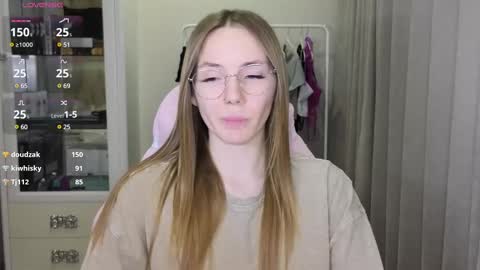 Eliana online show from February 26, 2025, 2:25 pm