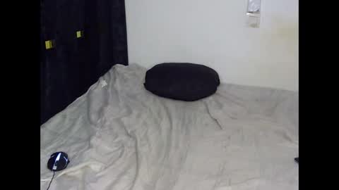 Snapshot of livhorny chatting on November 21, 2025, 12:04 pm livhorny online show from November 21, 2025, 12:04 pm