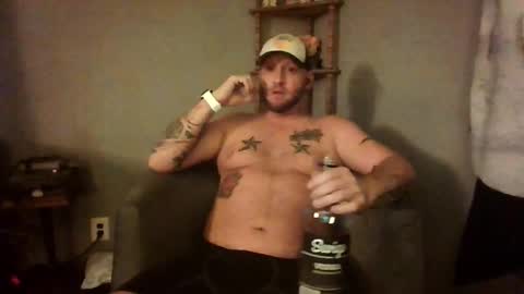 Snapshot of livingpuddle chatting on September 10, 2025, 9:31 am livingpuddle online show from September 10, 2025, 9:31 am