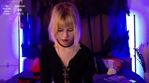 Snapshot of liyaluna chatting on September 12, 2025, 3:45 pm LIA online show from September 12, 2025, 3:45 pm