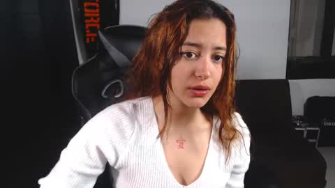 Snapshot of liz_beths chatting on October 6, 2025, 9:34 pm Elizabeth online show from October 6, 2025, 9:34 pm