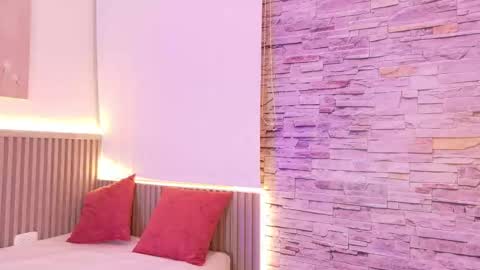 Snapshot of liz_monserrat chatting on October 18, 2025, 7:25 pm liz_monserrat online show from October 18, 2025, 7:25 pm