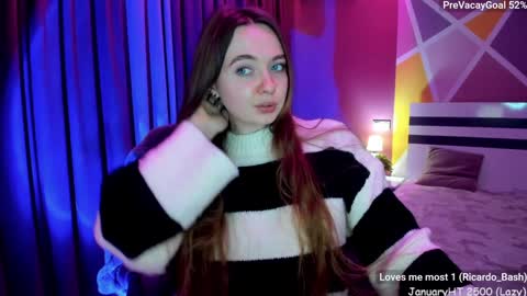 Snapshot of lizaghost chatting on January 8, 2025, 3:39 pm Girl next door online show from January 8, 2025, 3:39 pm