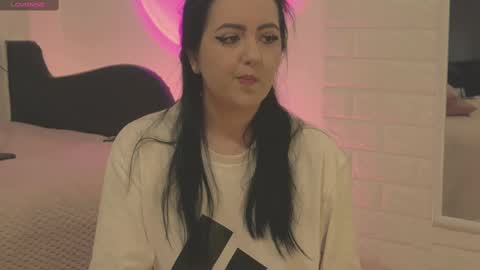 lizasunshine__ online show from March 12, 2025, 7:02 am