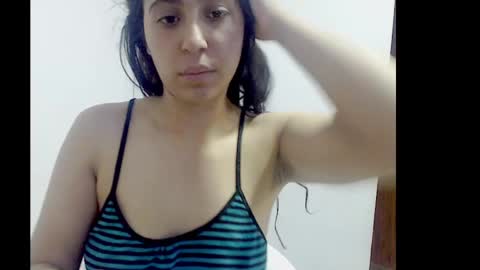 lizz1305 online show from February 20, 2025, 2:24 pm