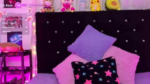 Lizz online show from December 1, 2025, 10:37 pm