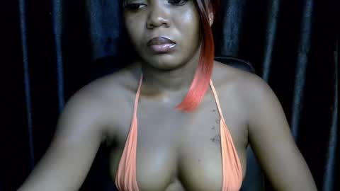 Snapshot of lizzy_petite chatting on September 9, 2025, 7:41 am lizzy online show from September 9, 2025, 7:41 am