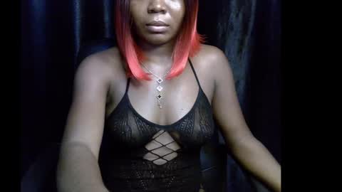 Snapshot of lizzy_petite chatting on September 15, 2025, 11:27 pm lizzy online show from September 15, 2025, 11:27 pm