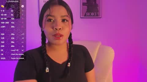 Snapshot of lizzyponcee chatting on November 16, 2025, 10:32 am lizzyponcee online show from November 16, 2025, 10:32 am