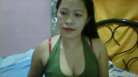 Snapshot of llanie888 chatting on February 19, 2025, 5:49 am llanie888 online show from February 19, 2025, 5:49 am