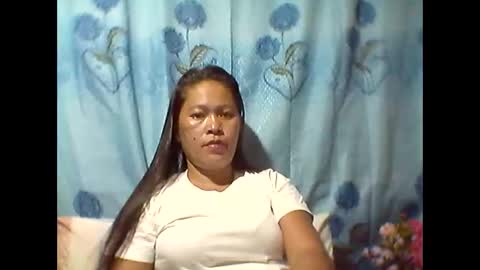 Snapshot of llanie888 chatting on March 10, 2025, 8:37 am llanie888 online show from March 10, 2025, 8:37 am