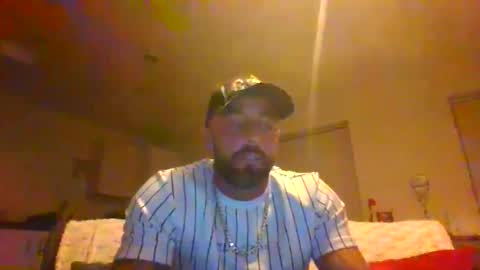 Snapshot of llleeeooonnn69 chatting on September 21, 2025, 6:42 pm Leon online show from September 21, 2025, 6:42 pm