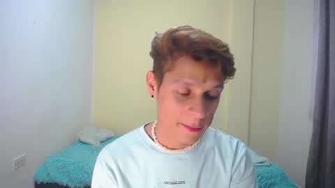 Snapshot of loganevans8 chatting on January 22, 2025, 10:48 pm Logan online show from January 22, 2025, 10:48 pm