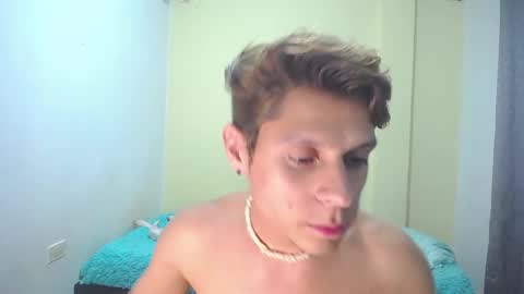 Snapshot of loganevans8 chatting on February 5, 2025, 12:10 am Logan online show from February 5, 2025, 12:10 am