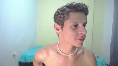 Snapshot of loganevans8 chatting on February 16, 2025, 7:15 am Logan online show from February 16, 2025, 7:15 am