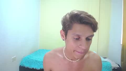 Snapshot of loganevans8 chatting on February 22, 2025, 2:19 pm Logan online show from February 22, 2025, 2:19 pm