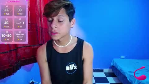 Snapshot of loganevans8 chatting on September 10, 2025, 6:41 pm Logan online show from September 10, 2025, 6:41 pm