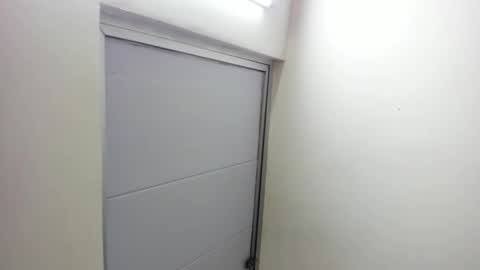 loganjhonson online show from October 22, 2025, 2:56 am