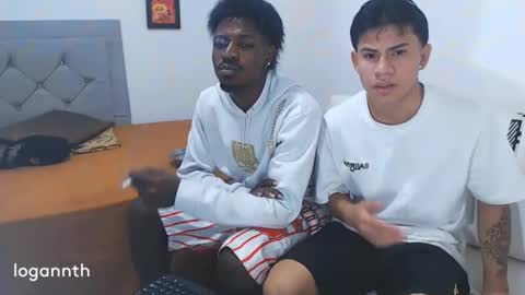 Snapshot of logannthh chatting on December 30, 2024, 7:53 pm logannthh online show from December 30, 2024, 7:53 pm