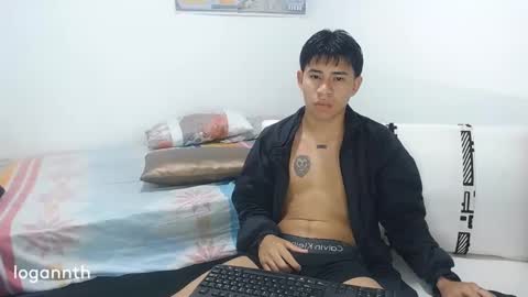 Snapshot of logannthh chatting on February 19, 2025, 9:28 am logannthh online show from February 19, 2025, 9:28 am