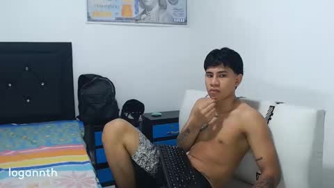 Snapshot of logannthh chatting on February 22, 2025, 11:24 pm logannthh online show from February 22, 2025, 11:24 pm